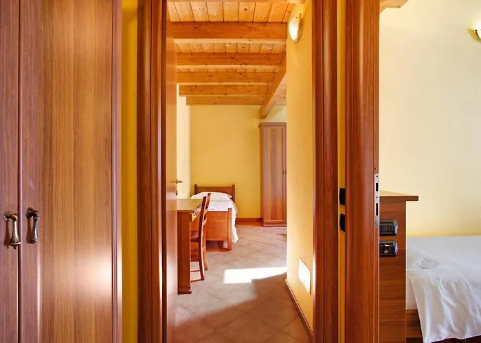 アパート Londra チヴァーテ