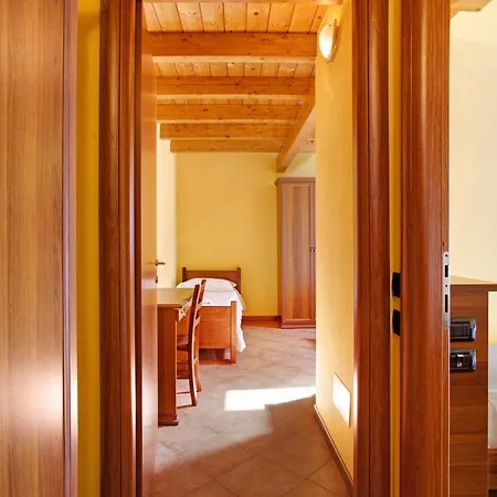 Appartement Londra Civate